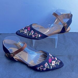 Rampage Corrinna Pointed Toe Flats w/ Embroidered Flowers & Ankle Strap Women’s